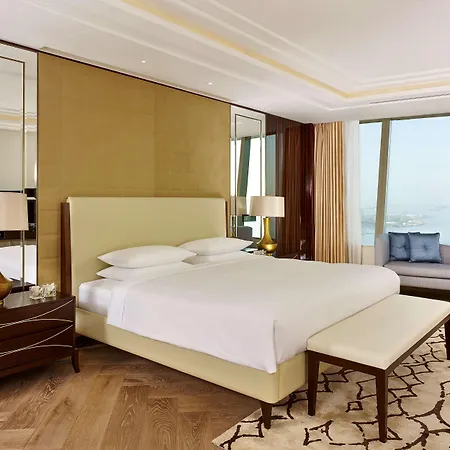 حياة ريجنسي إسطنبول أتاكوي 5*