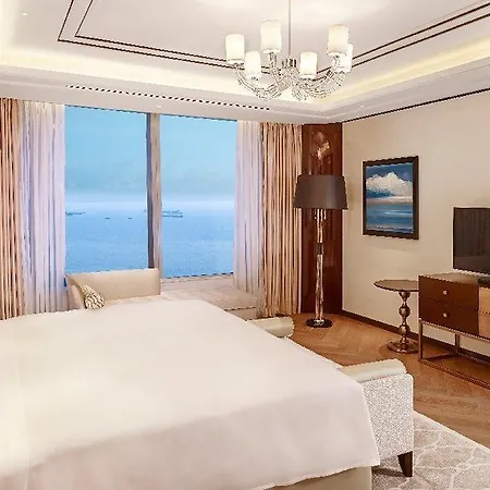 حياة ريجنسي إسطنبول أتاكوي 5*