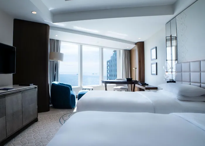 حياة ريجنسي إسطنبول أتاكوي 5*